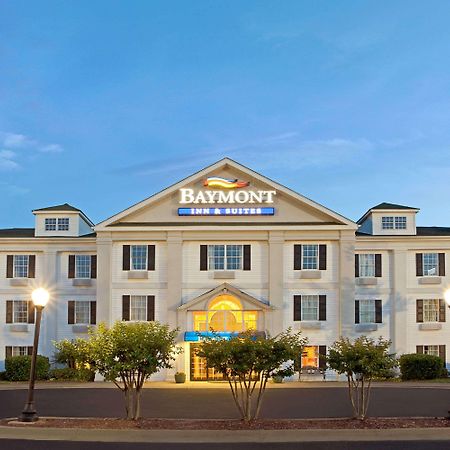 Baymont By Wyndham Pearl Hotel Exterior foto