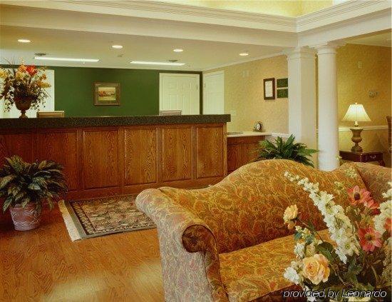 Baymont By Wyndham Pearl Hotel Interior foto